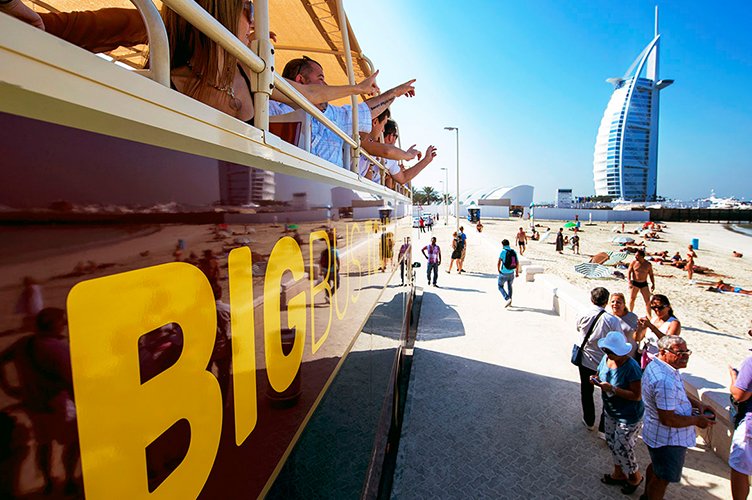 Hop on hop off in Dubai: slim of zonde van je geld?